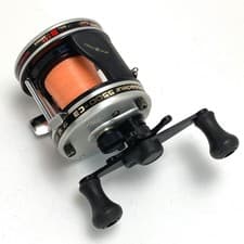 Abu Garcia Ambassadeur 7000 C3 Round Baitcasting Reel