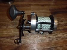 Abu Garcia Ambassadeur 7000 C3 Round Baitcasting Reel