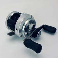 Shimano Calcutta Conquest Baitcasting Reel