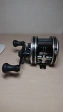 Abu Garcia Ambassadeur C4 Round Baitcasting Reel