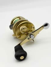 Shimano Calcutta Conquest Baitcasting Reel