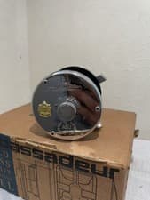 Abu Garcia Ambassadeur 7000 C3 Round Baitcasting Reel