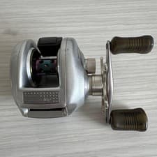 Shimano Metanium MGL Baitcasting Reel