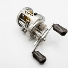 Shimano Calcutta Conquest Baitcasting Reel