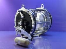 Daiwa SEALINE SLW LEVELWIND Conventional Reel