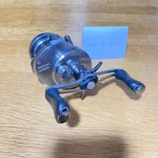Shimano Calcutta Conquest MD Baitcasting Reel