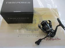 Shimano Twin Power FE Spinning Reel