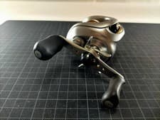 Shimano Metanium MGL Baitcasting Reel