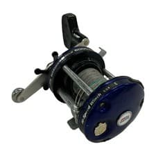 Abu Garcia Ambassadeur 7000 C3 Round Baitcasting Reel