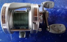Abu Garcia Ambassadeur 7000 C3 Round Baitcasting Reel