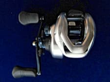 Shimano Tranx 300 B Baitcasting Reel