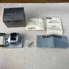 Shimano SLX XT Baitcasting Reel