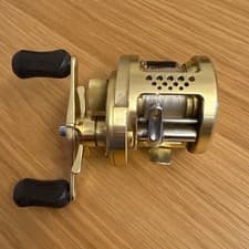 Shimano Calcutta Conquest Baitcasting Reel