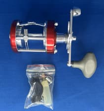 Abu Garcia Ambassadeur 7000 C3 Round Baitcasting Reel