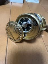 Shimano Calcutta Conquest Baitcasting Reel