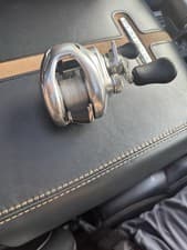 Shimano Metanium MGL Baitcasting Reel