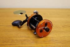 Abu Garcia C3 Catfish Special Round Baitcasting Reel
