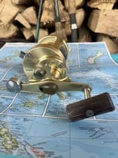 Shimano Calcutta Conquest Baitcasting Reel