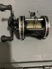 Abu Garcia Ambassadeur C3 Round Baitcasting Reel