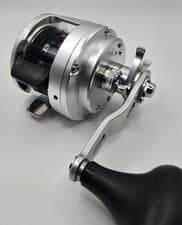 Shimano Calcutta Conquest Baitcasting Reel