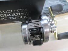 Shimano Calcutta Conquest Baitcasting Reel