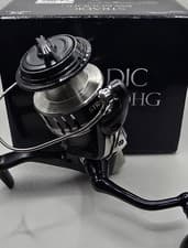 Shimano Stradic FM Spinning Reel