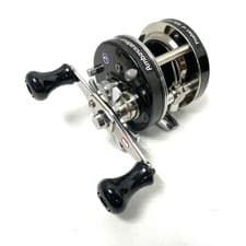 Abu Garcia Ambassadeur 7000 C3 Round Baitcasting Reel
