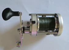 Abu Garcia Ambassadeur 7000 C3 Round Baitcasting Reel