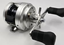 Shimano Calcutta Conquest Baitcasting Reel